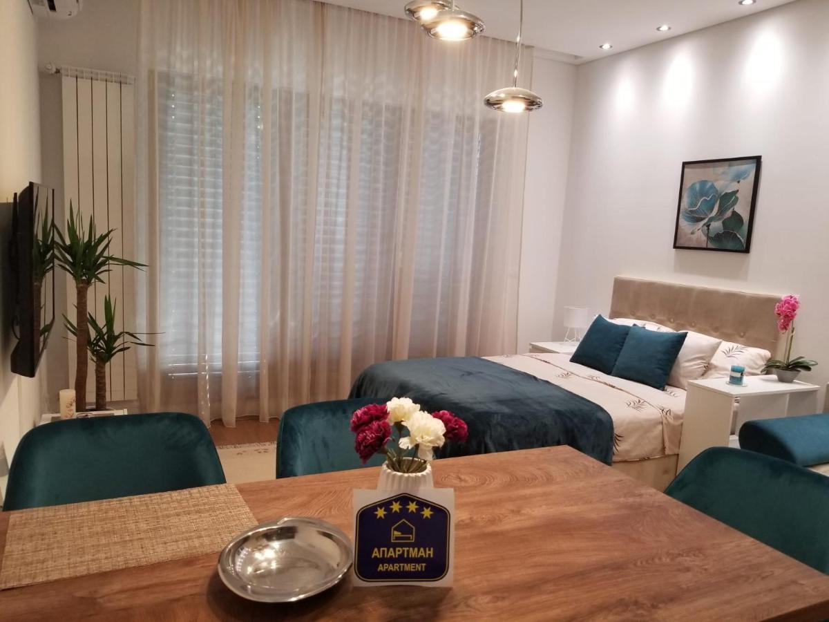 Azura Residence - New Luxury Apartment Belgrado Esterno foto