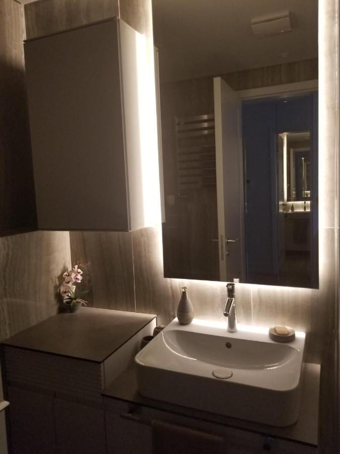 Azura Residence - New Luxury Apartment Belgrado Esterno foto